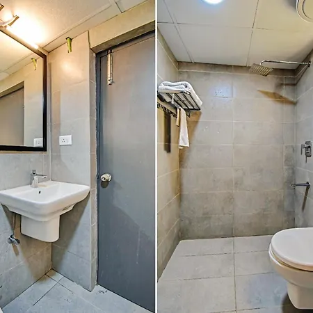 Super Townhouse The Royal Retreat Hotel Garui Exterior photo