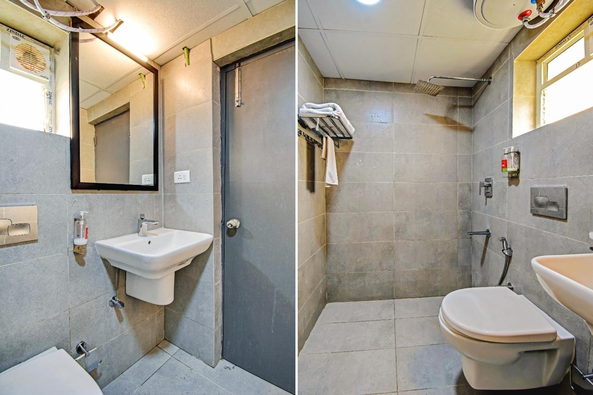 Super Townhouse The Royal Retreat Hotel