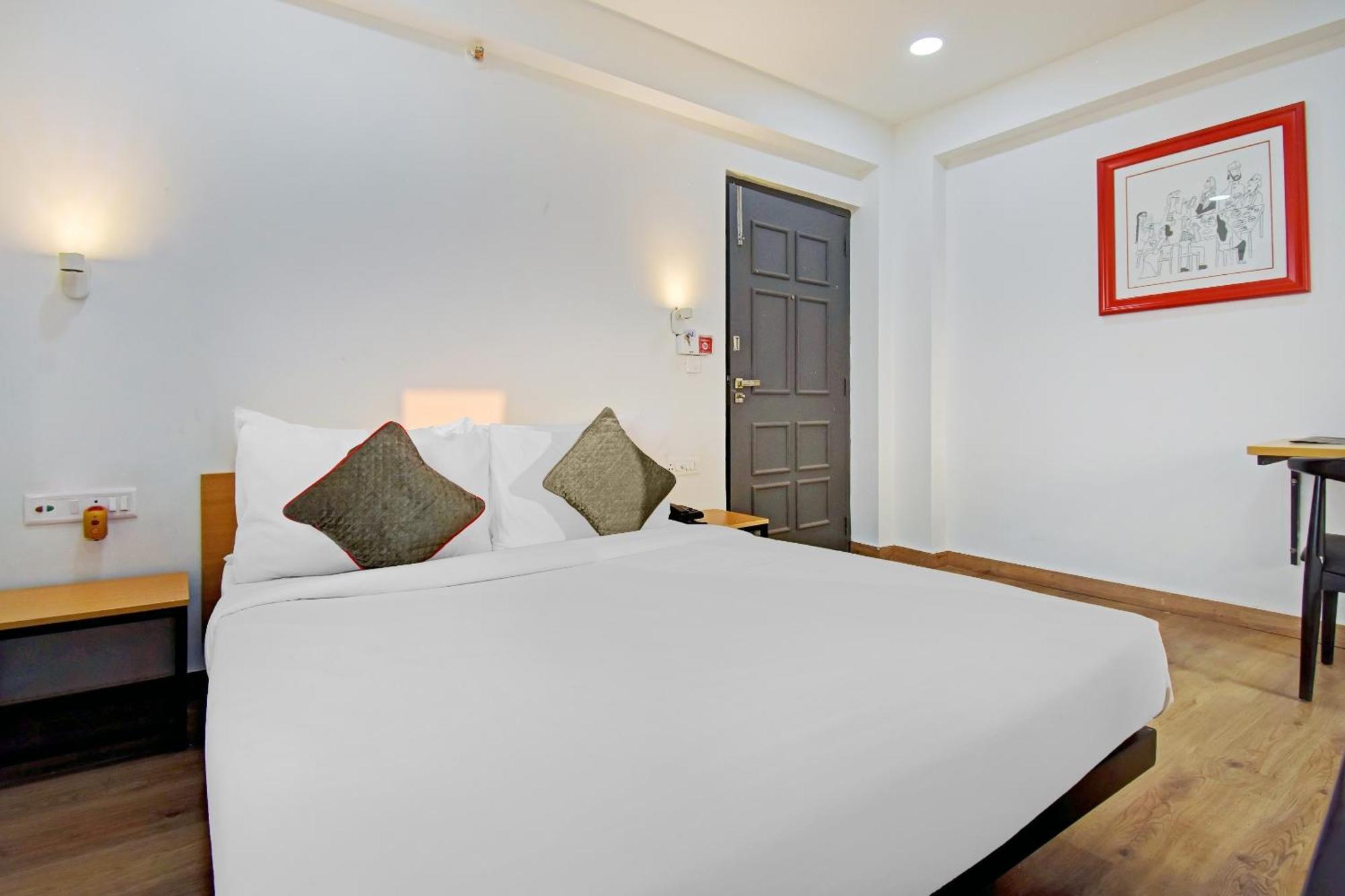 Super Townhouse The Royal Retreat 4*